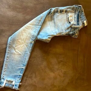 Like new women’s KanCan mid-rise ankle skinny jeans
